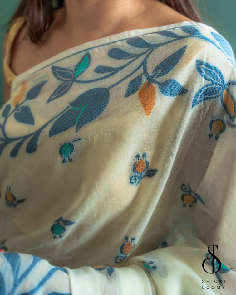 Handwoven pure cotton Jamdani saree in white