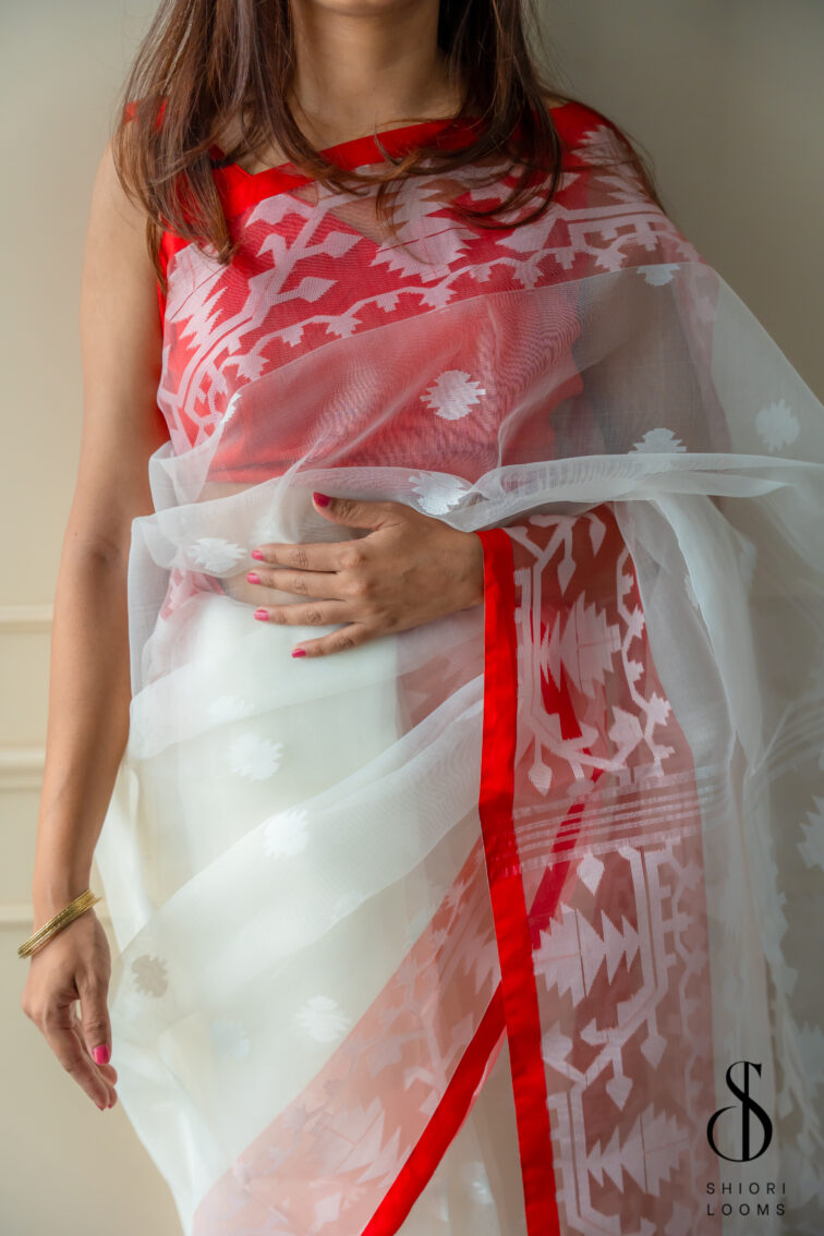 Handwoven Red & White Muslin Cotton Saree