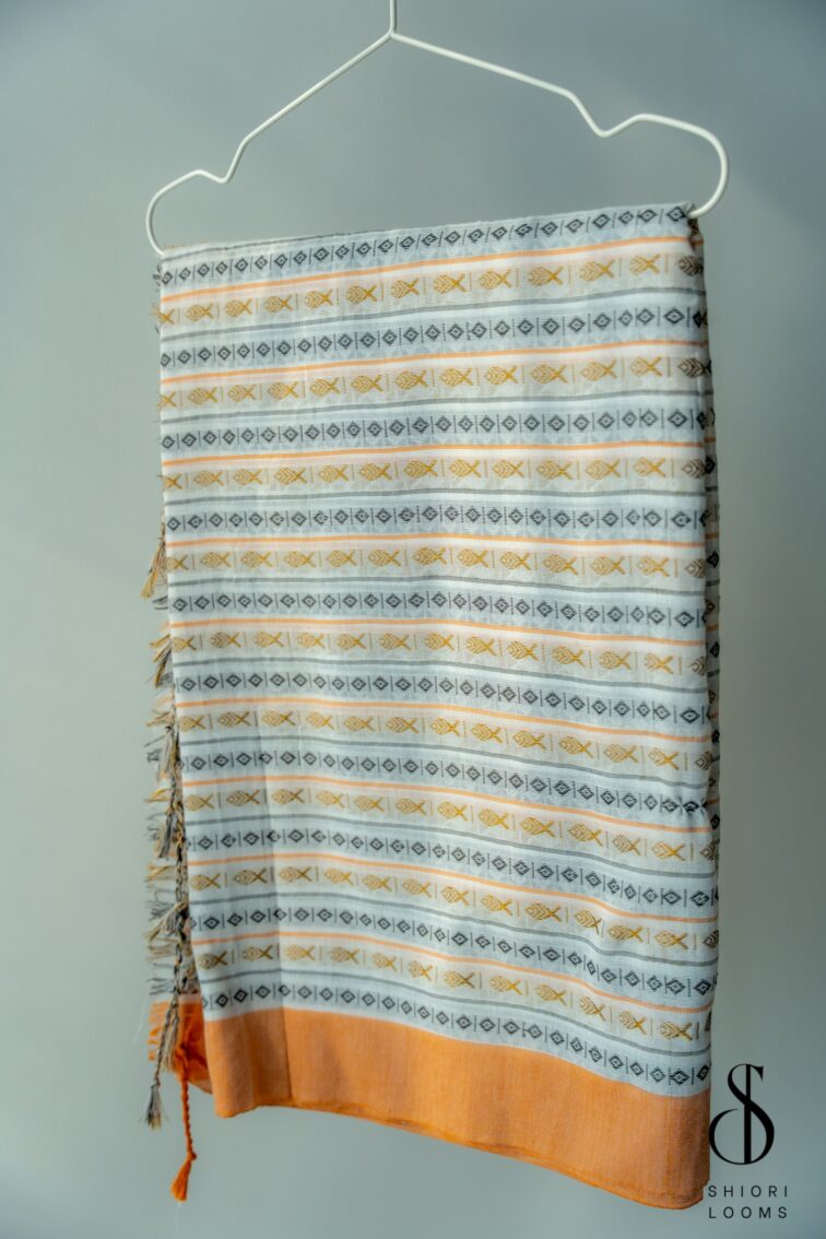 Handwoven pure cotton saree with fish weave