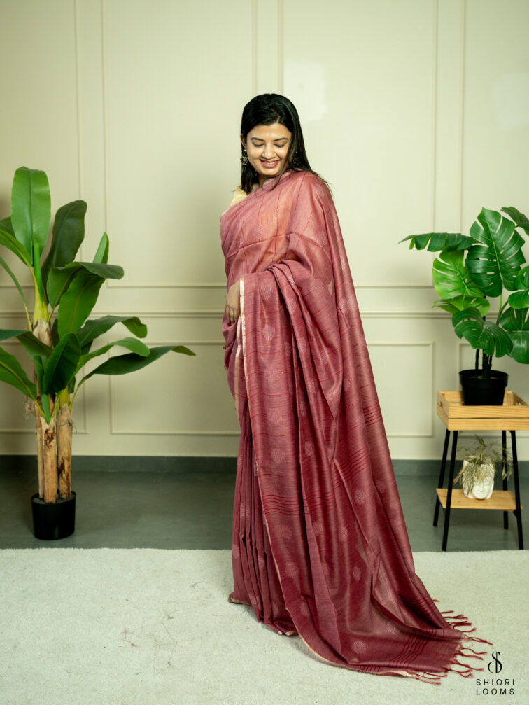Handwoven Matka Silk Saree in Mauve Pink