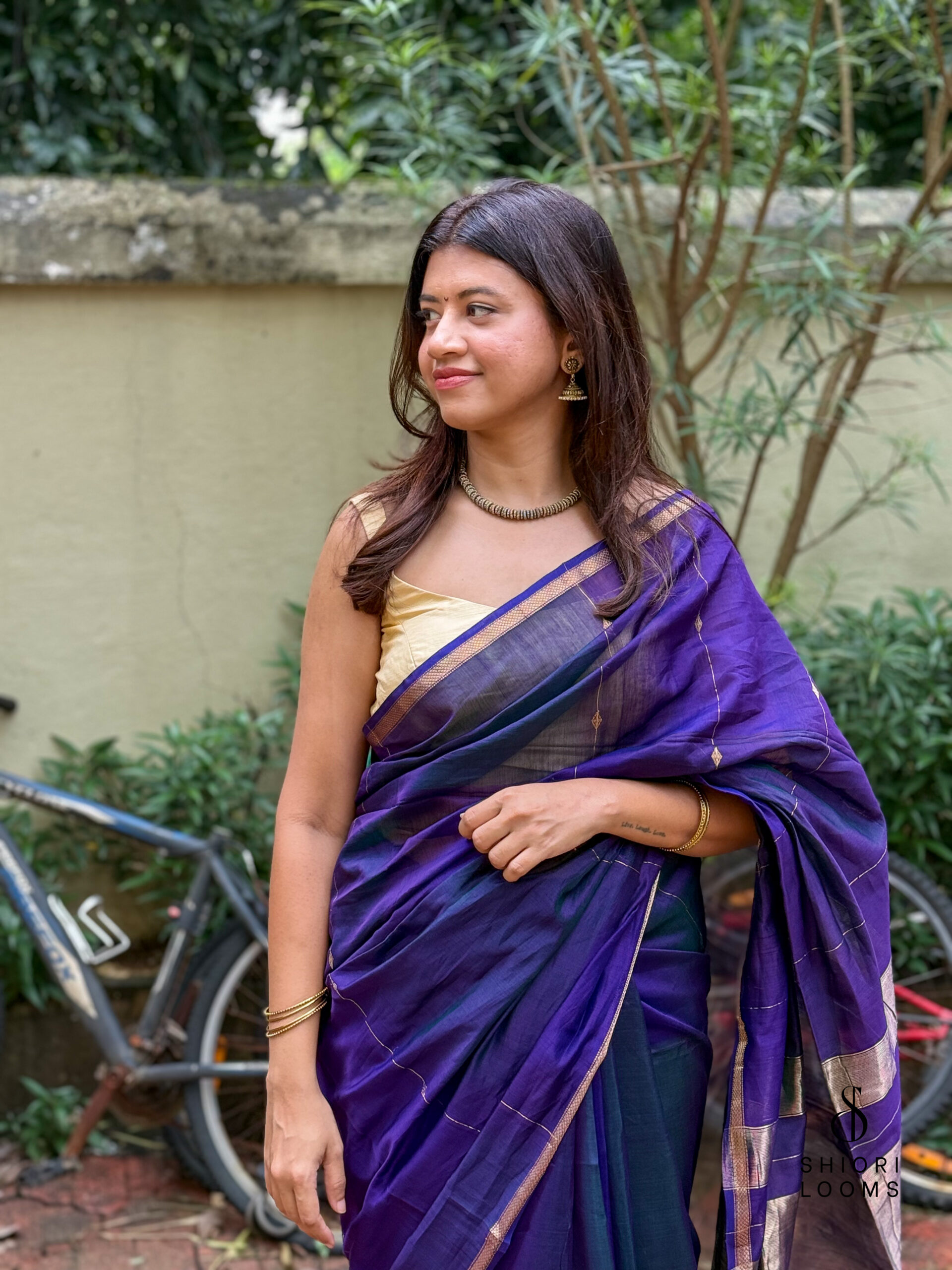 Handwoven Silk Cotton Maheshwari Saree in Violet