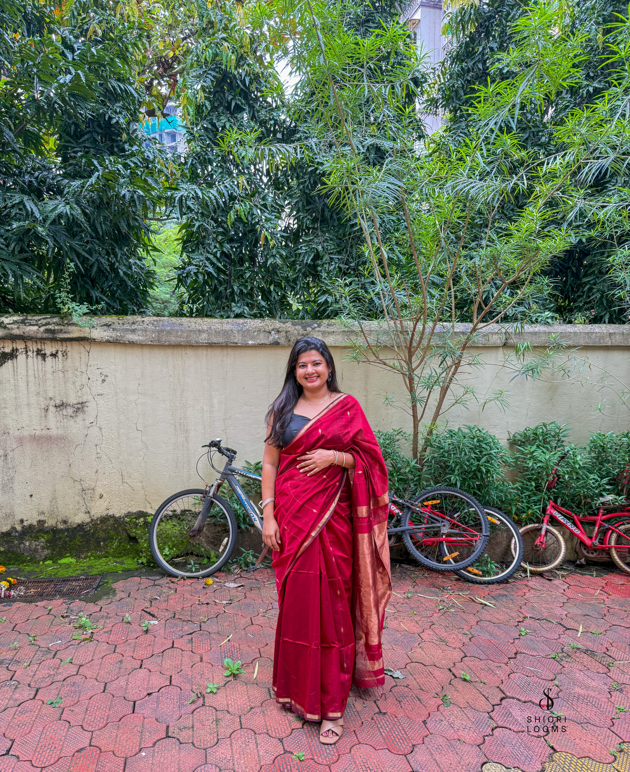 Handwoven Silk Cotton Maheshwari Saree in Maroon