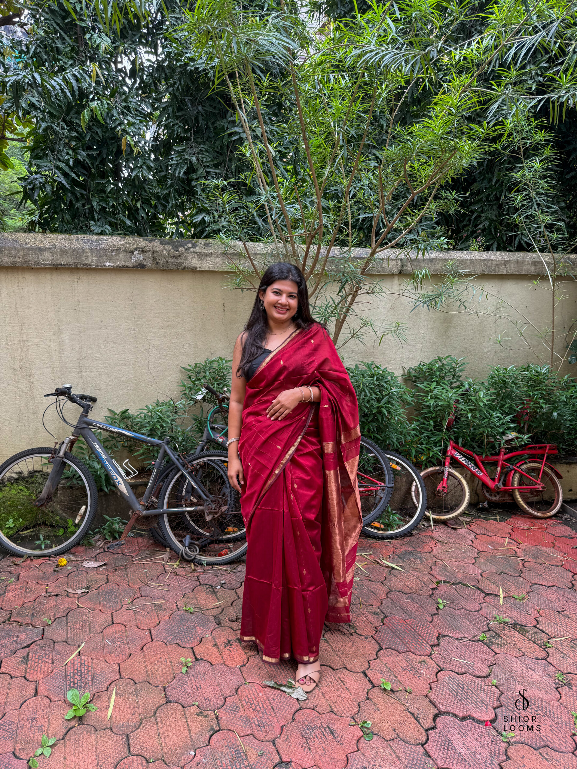 Handwoven Silk Cotton Maheshwari Saree in Maroon
