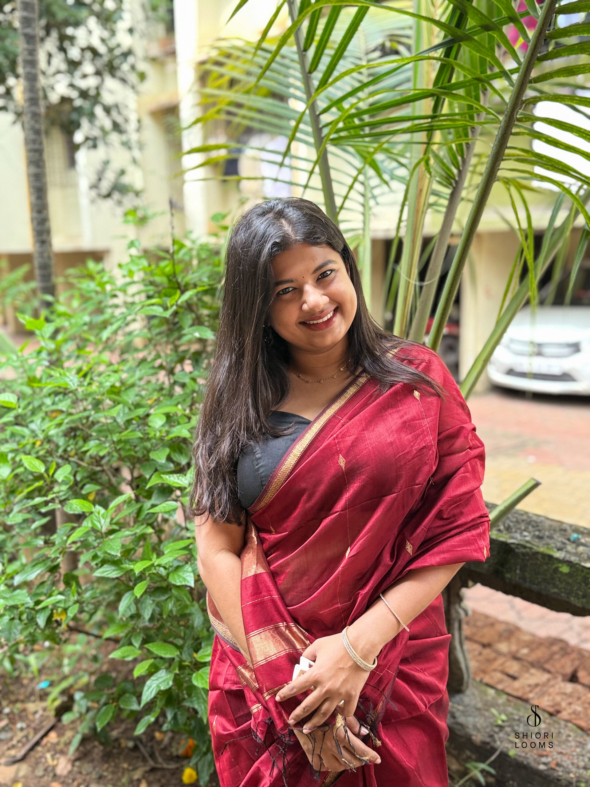Handwoven Silk Cotton Maheshwari Saree in Maroon
