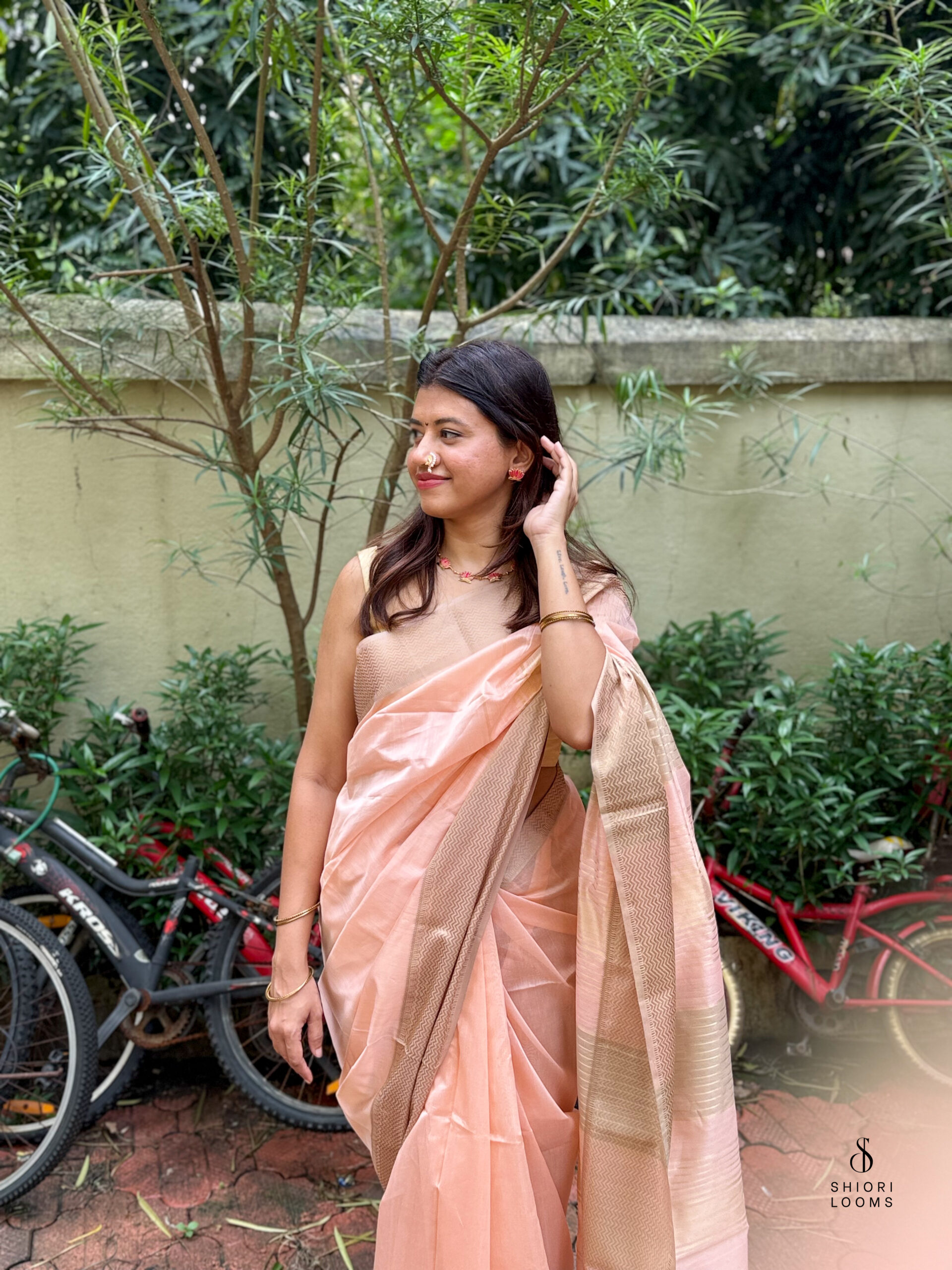 Handwoven Silk Cotton Maheshwari Saree in Pink