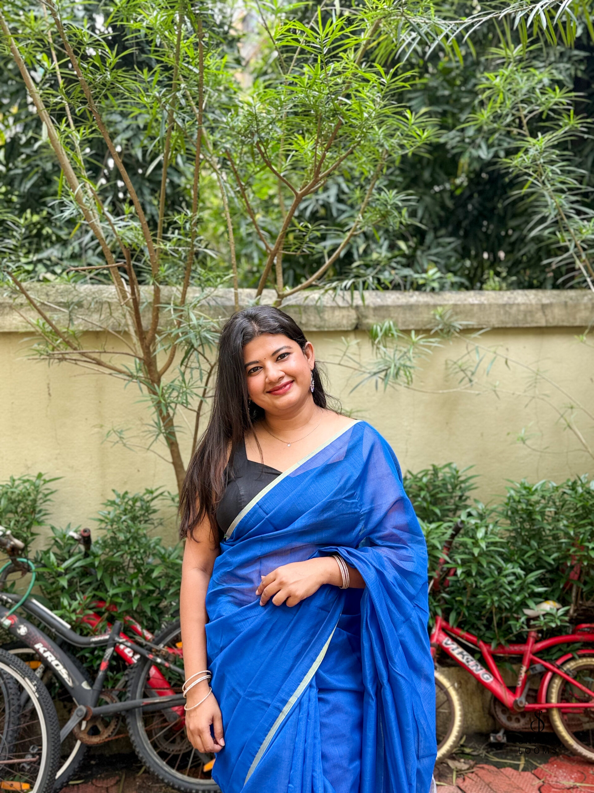 Handwoven Chanderi Silk Cotton Saree in Royal Blue