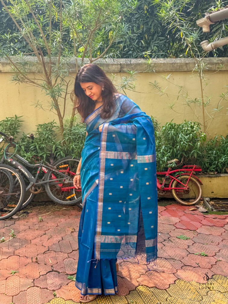 Handwoven Silk Cotton Maheshwari Saree in Peacock Blue