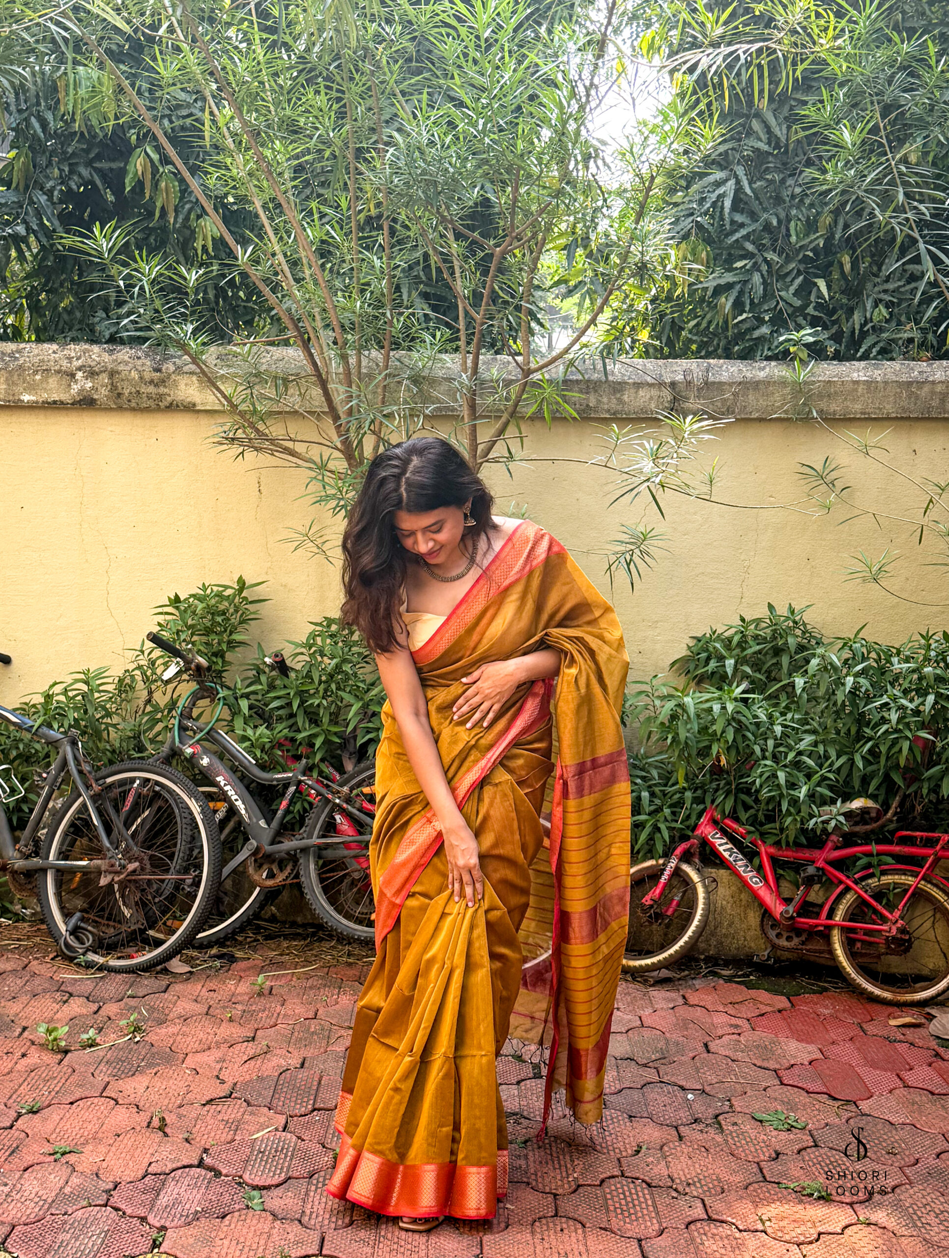 Handwoven Silk Cotton Maheshwari Saree in Mustard
