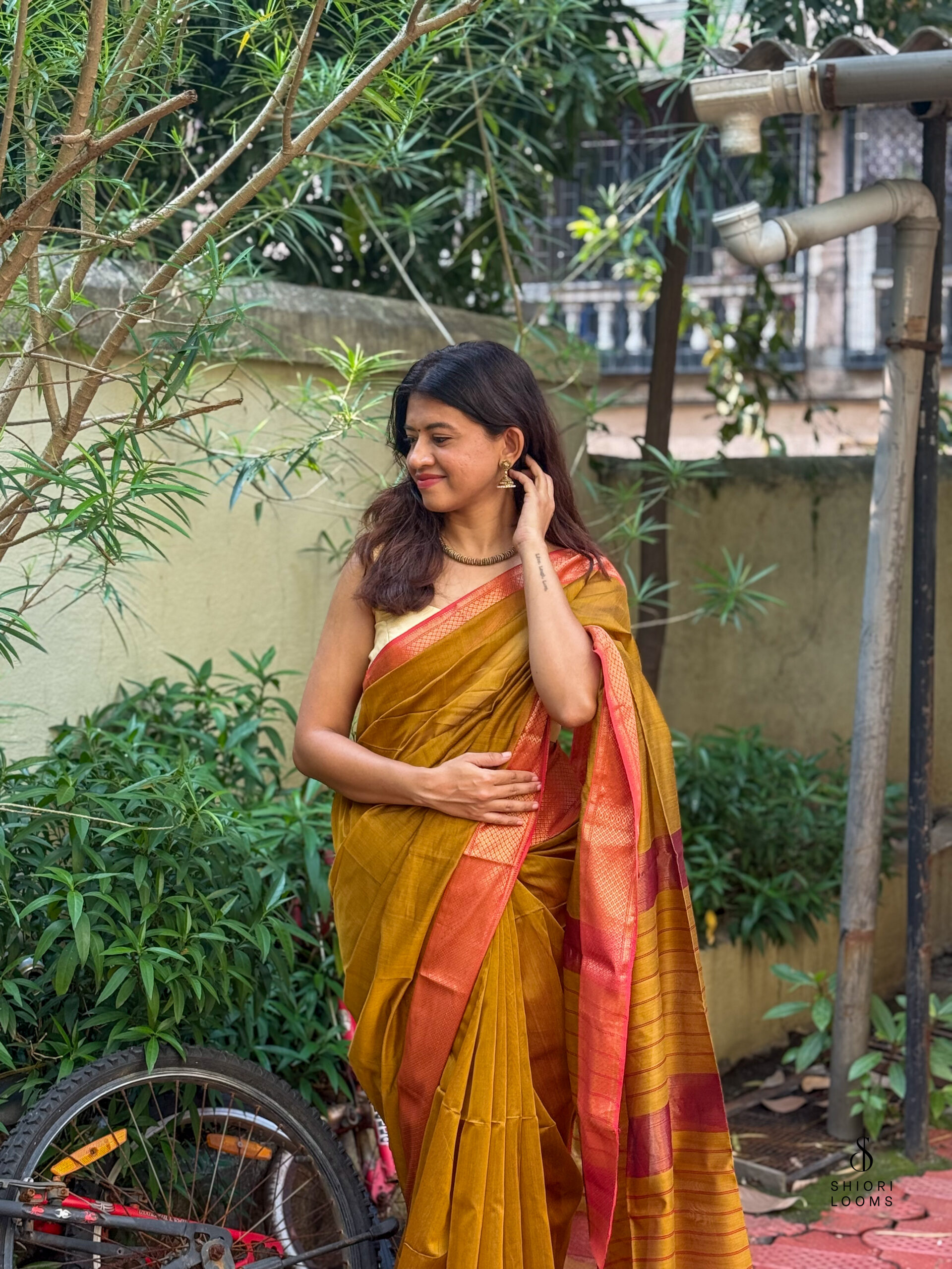 Handwoven Silk Cotton Maheshwari Saree in Mustard