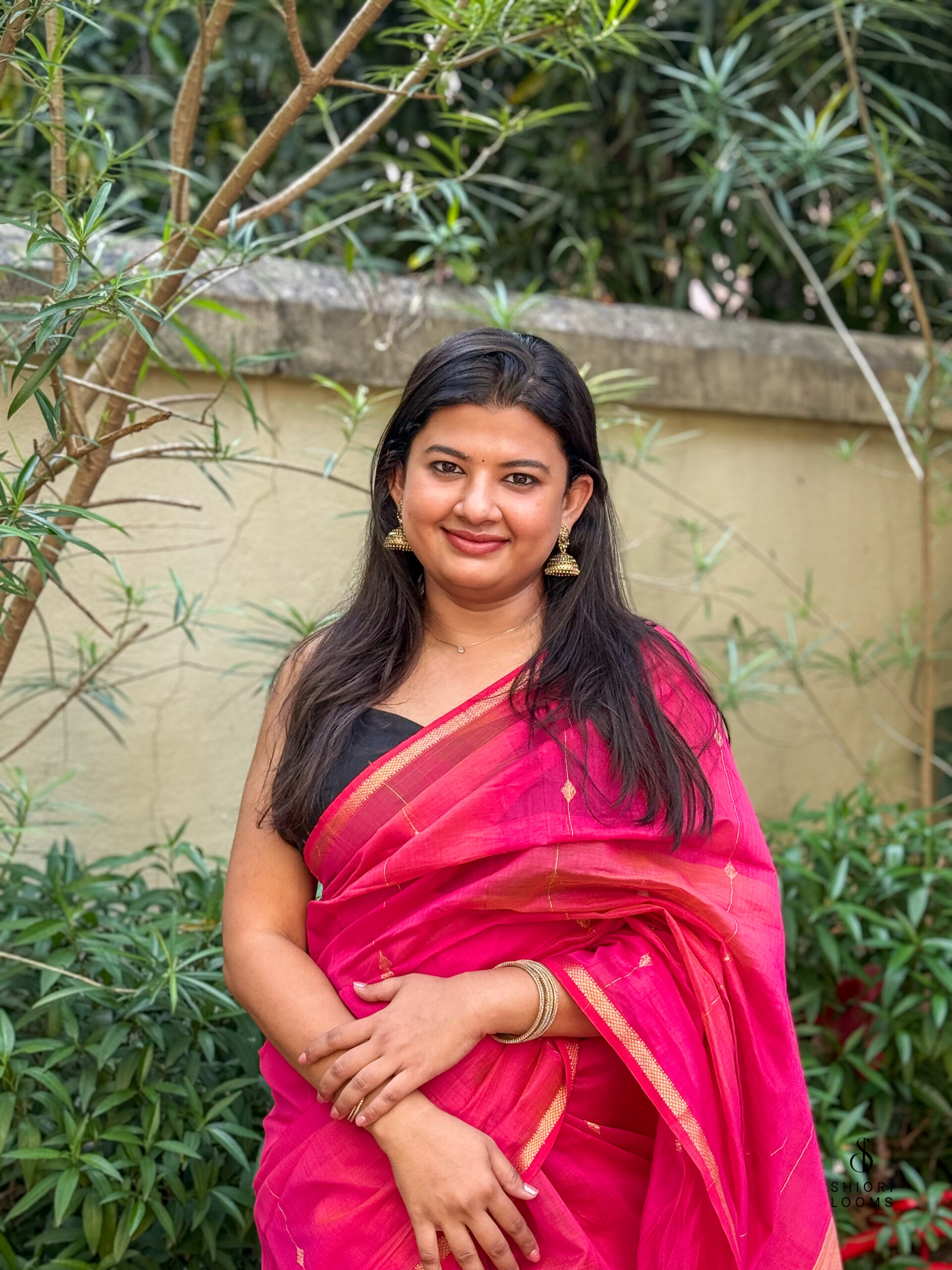 Handwoven Silk Cotton Maheshwari Saree in Shaded Pink