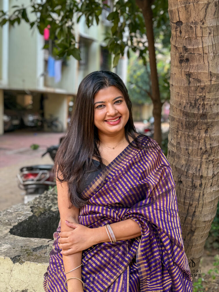 Handwoven Silk Cotton Maheshwari Saree in Violet with Tissue Stripes