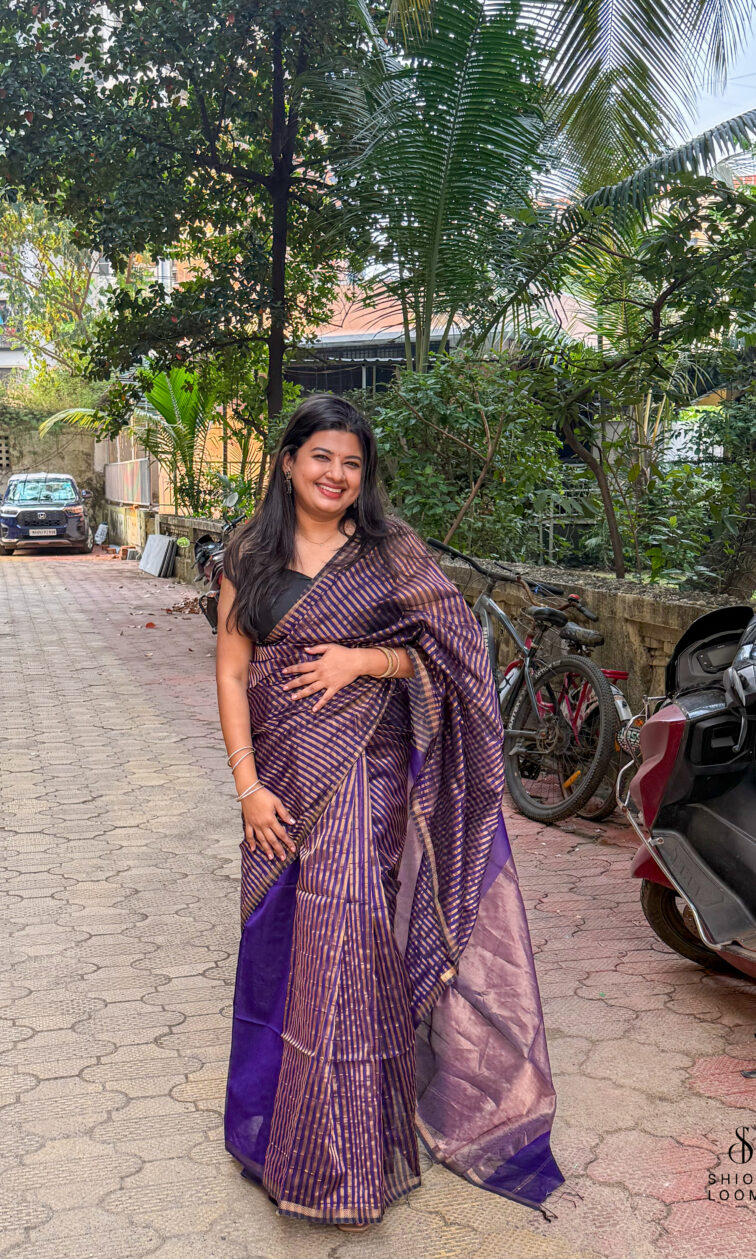 Handwoven Silk Cotton Maheshwari Saree in Violet with Tissue Stripes
