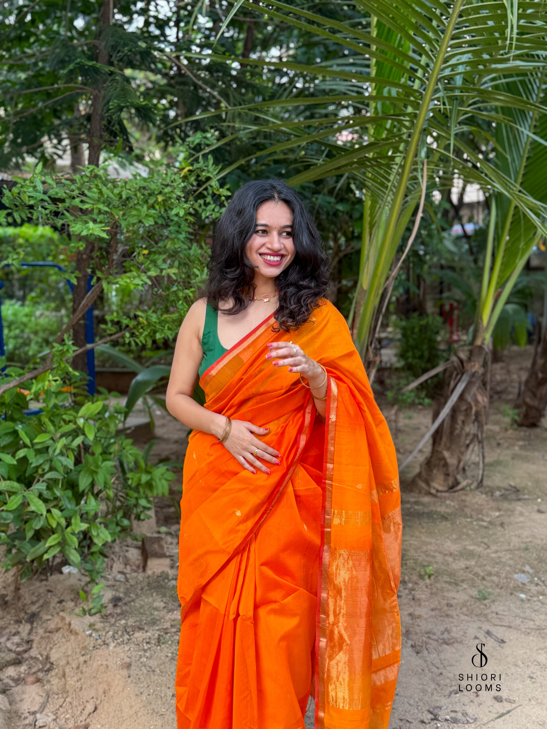 Handwoven Silk Cotton Maheshwari Saree in Shaded Yellow