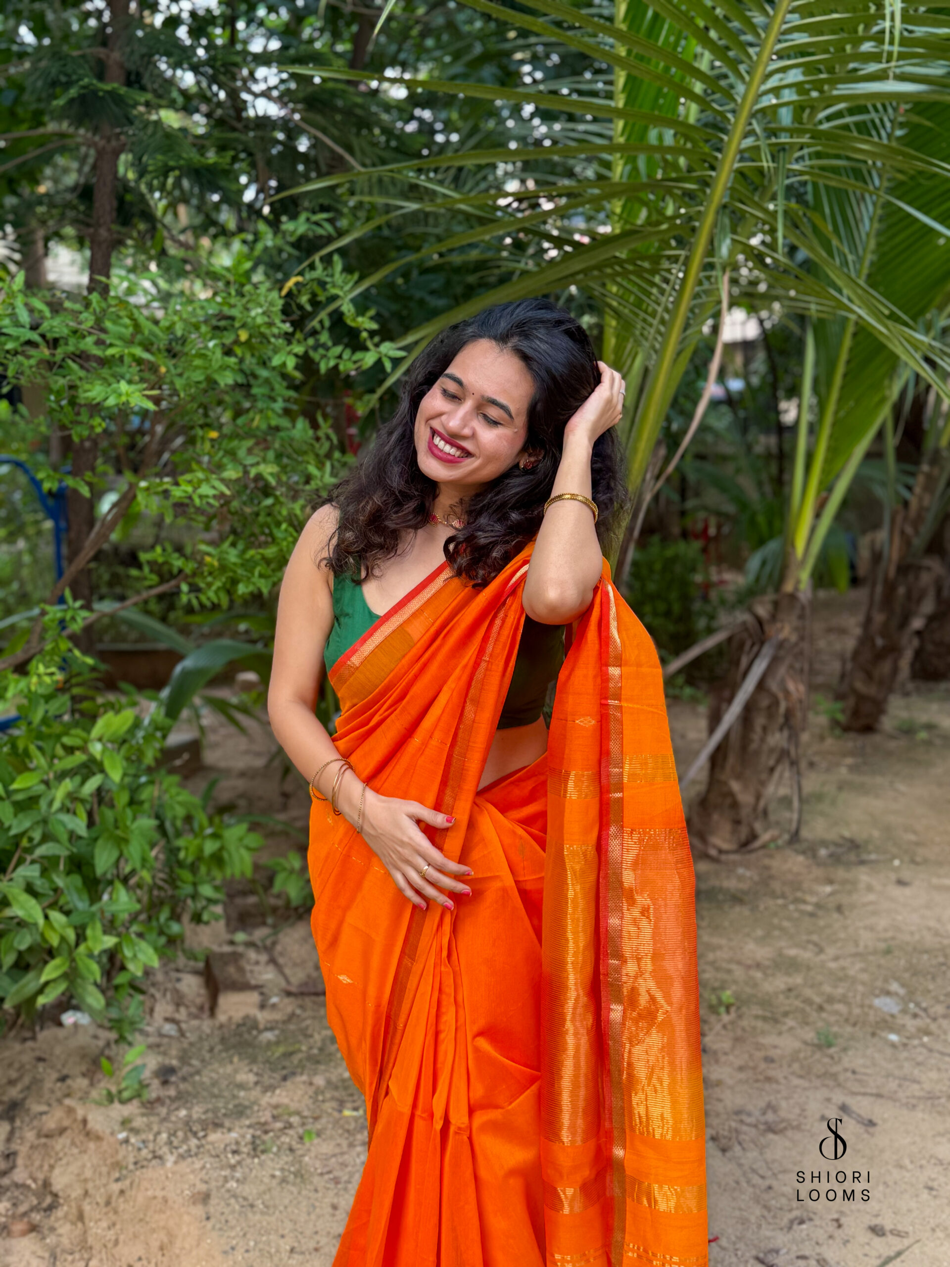 Handwoven Silk Cotton Maheshwari Saree in Shaded Yellow