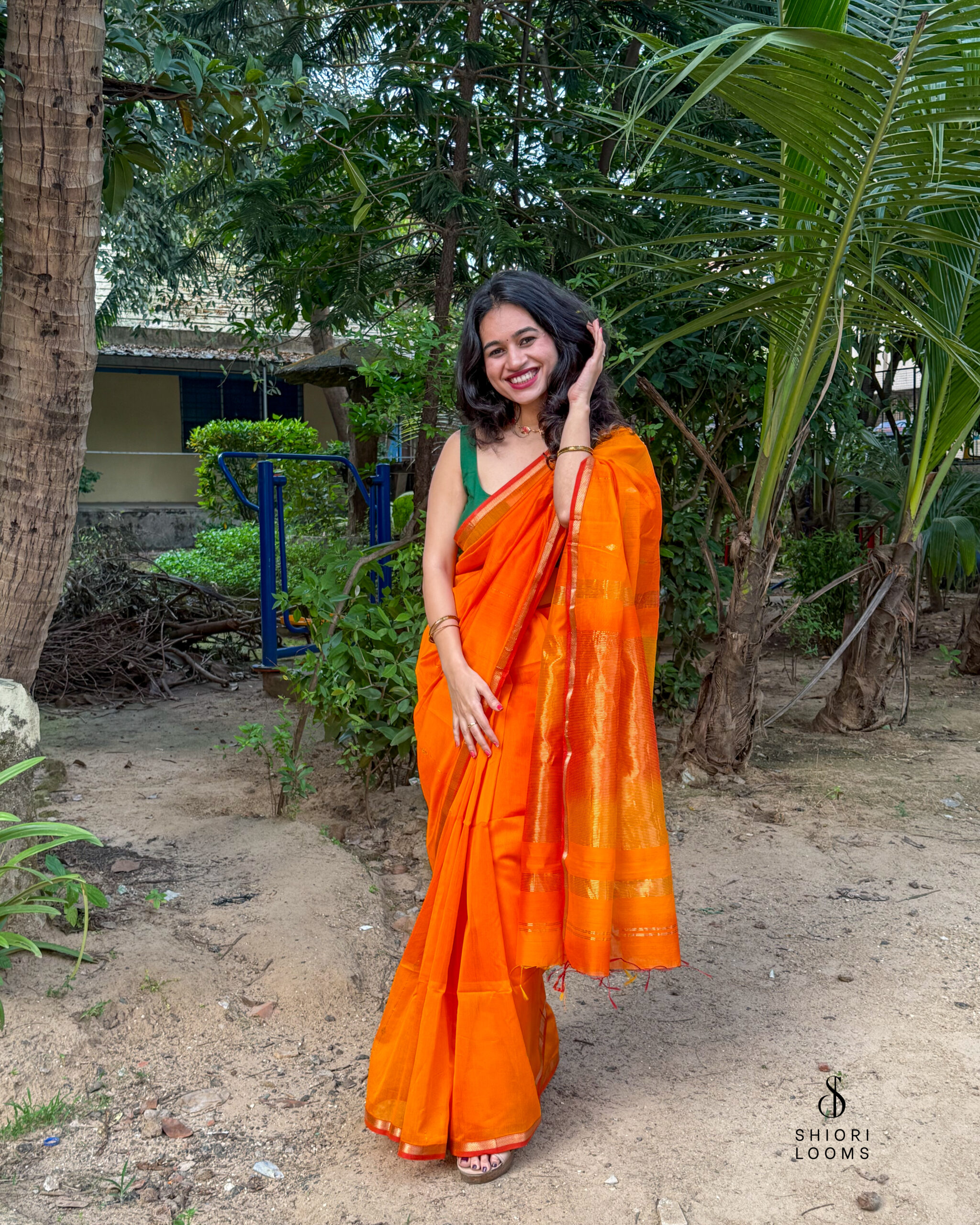 Handwoven Silk Cotton Maheshwari Saree in Shaded Yellow