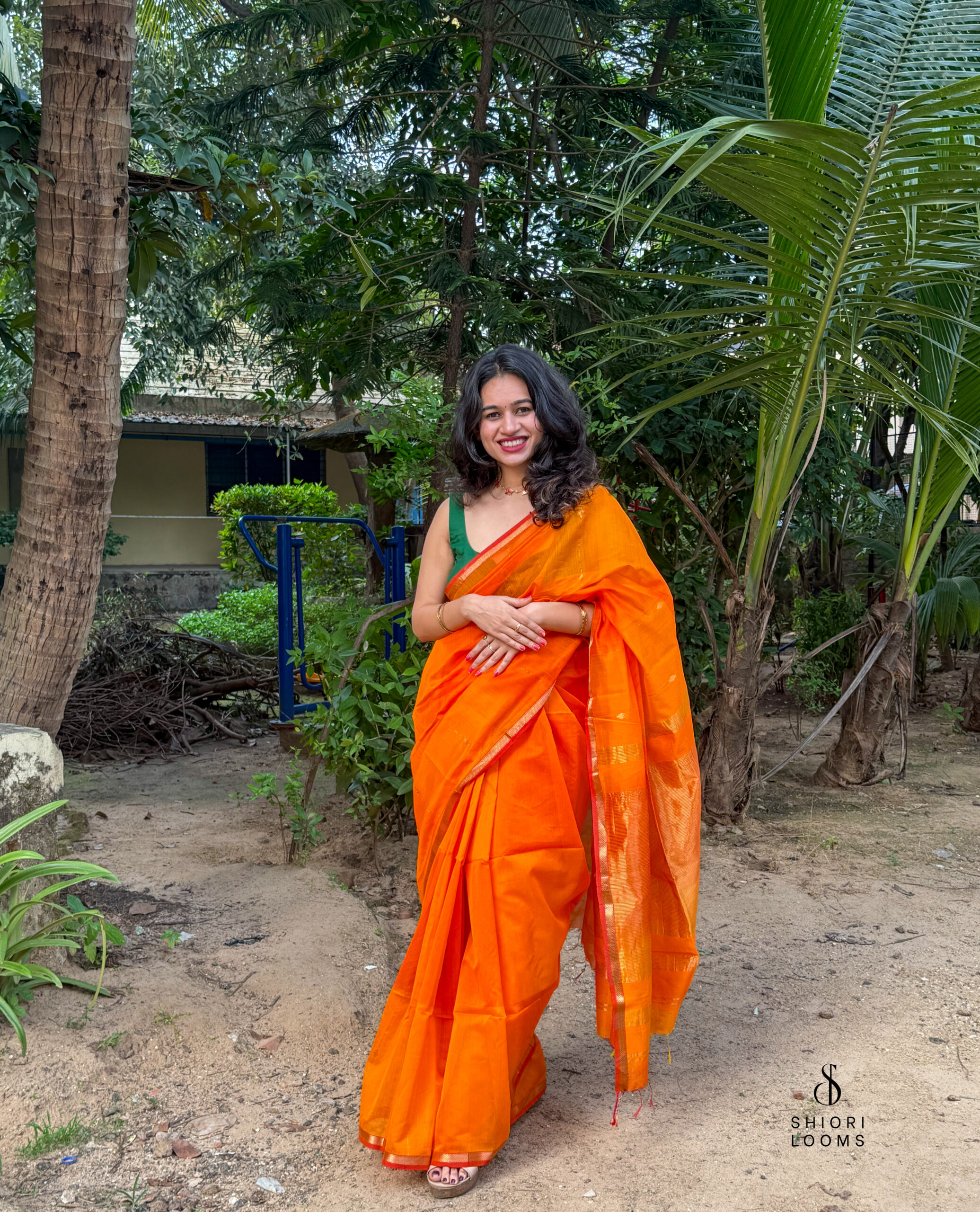 Handwoven Silk Cotton Maheshwari Saree in Shaded Yellow