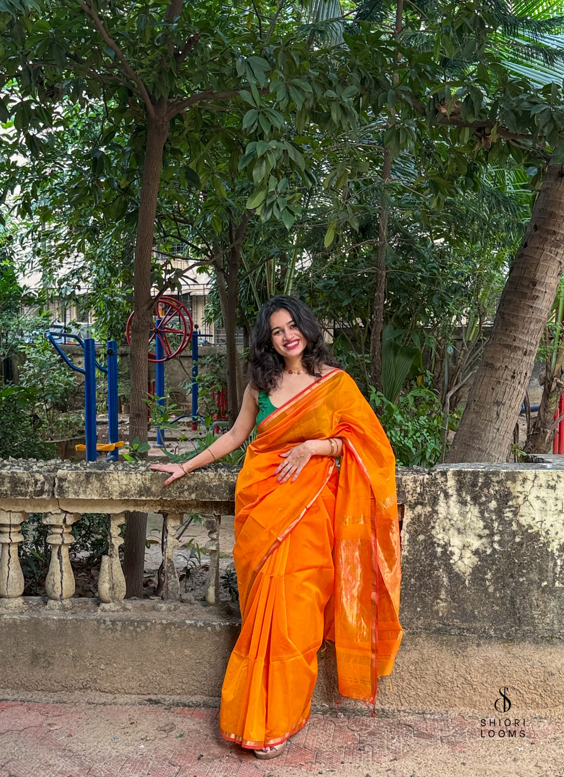 Handwoven Silk Cotton Maheshwari Saree in Shaded Yellow