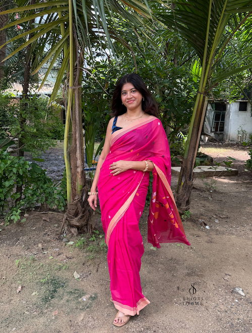 Handwoven Pure Cotton Jamdani Saree in Pink