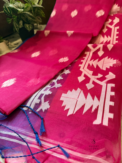 Handwoven Pink Dhakai Jamdani Muslin Saree