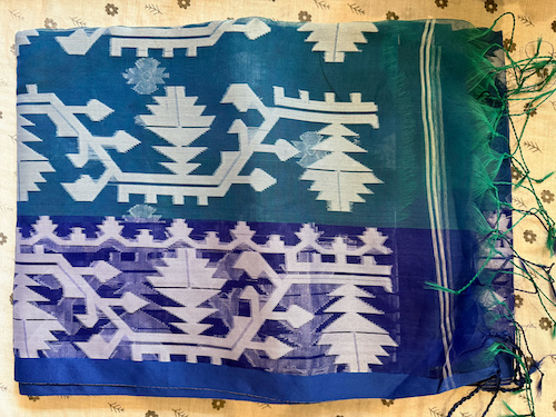Handwoven Blue Dhakai Jamdani Muslin Saree