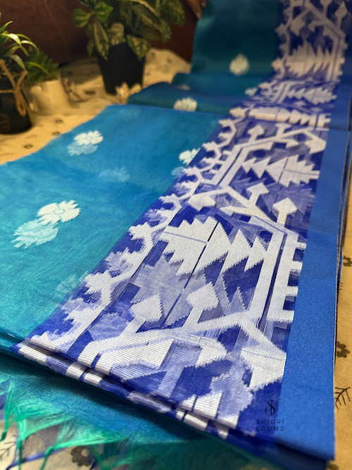 Handwoven Blue Dhakai Jamdani Muslin Saree